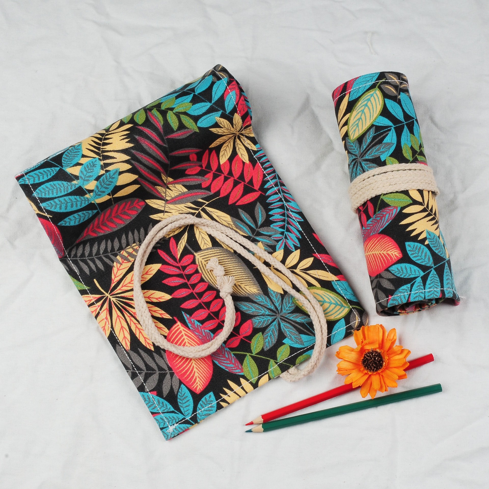 36 Roll School Pencil Case Kaw - огляд і ціна Pencil Case Large